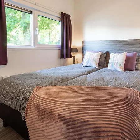 Recreatiepark Het Esmeer ホリデーパーク Aalst