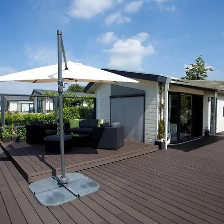 ホリデーパーク Recreatiepark Het Esmeer 3*