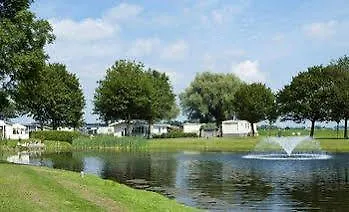 Recreatiepark Het Esmeer 3* Aalst