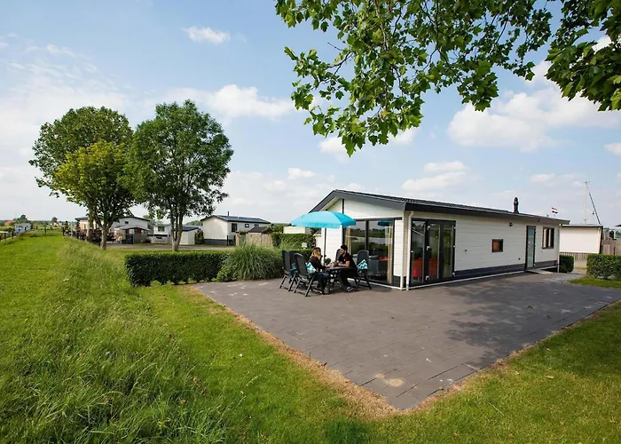 Recreatiepark Het Esmeer 3*