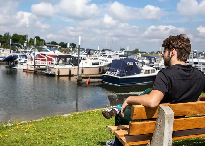 Recreatiepark Het Esmeer Holiday park 3*