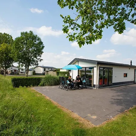 Topparken - Recreatiepark Het Esmeer 3*