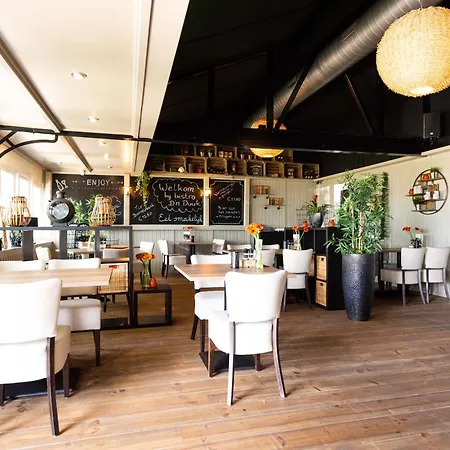 Recreatiepark Het Esmeer 3*