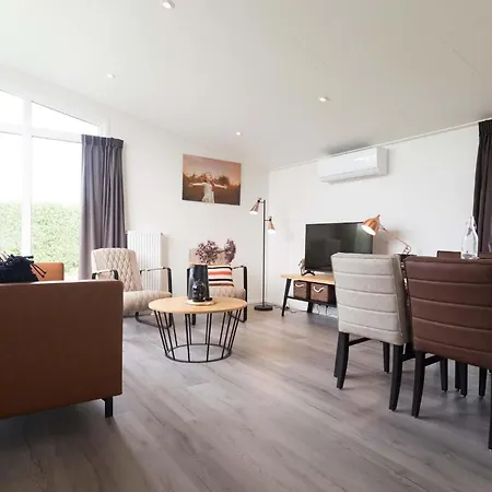 Topparken – Recreatiepark Het Esmeer 3*