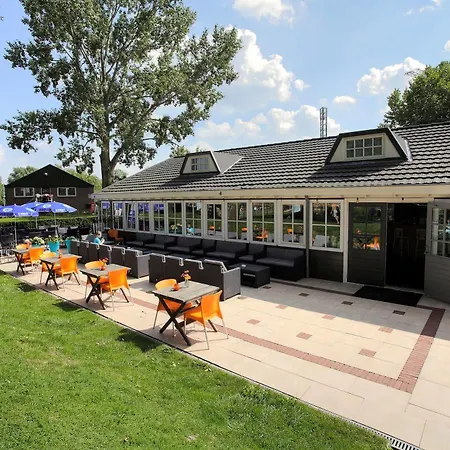 Recreatiepark Het Esmeer 3*