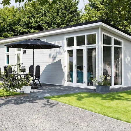 Recreatiepark Het Esmeer منتزه العطل