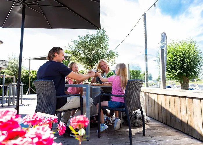 Recreatiepark Het Esmeer 3* Aalst